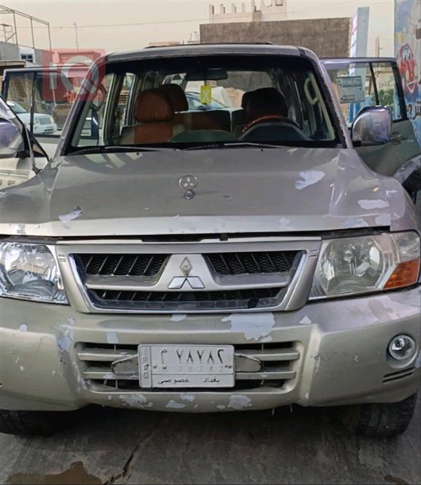 میتسوبیشی پاجیرۆ 2003  بۆ فرۆشتن لە عێراق -  بەغداد